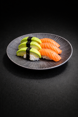 6 bitar sushi Sushi
