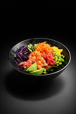Poke bowl Sashimi